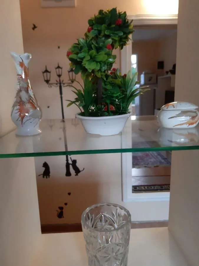 Homestay Малко Oазисче Sofia